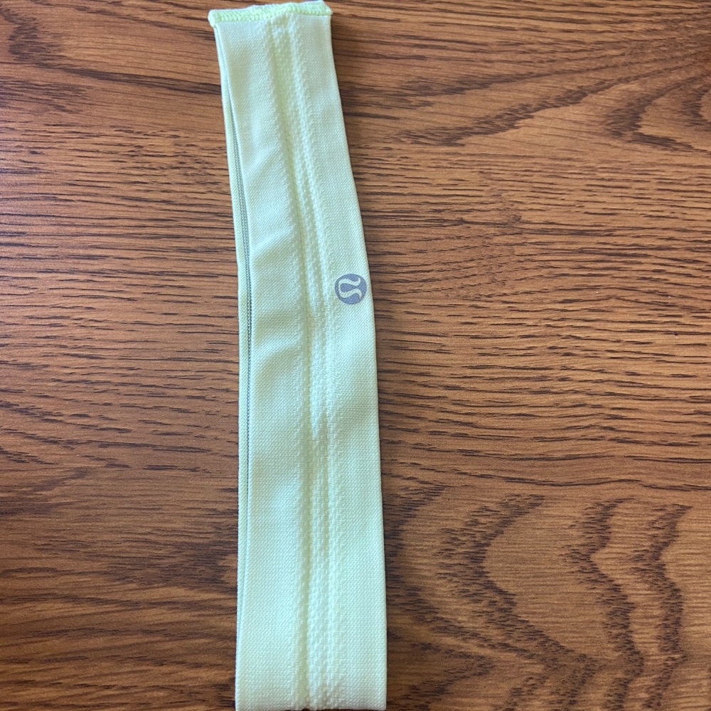 Lululemon headband